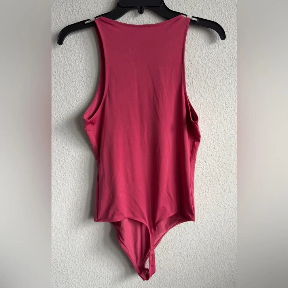 Express Pink Sleeveless Bodysuit Size Medium - Picture 2 of 3